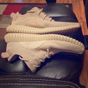 Oxford tan Yeezy